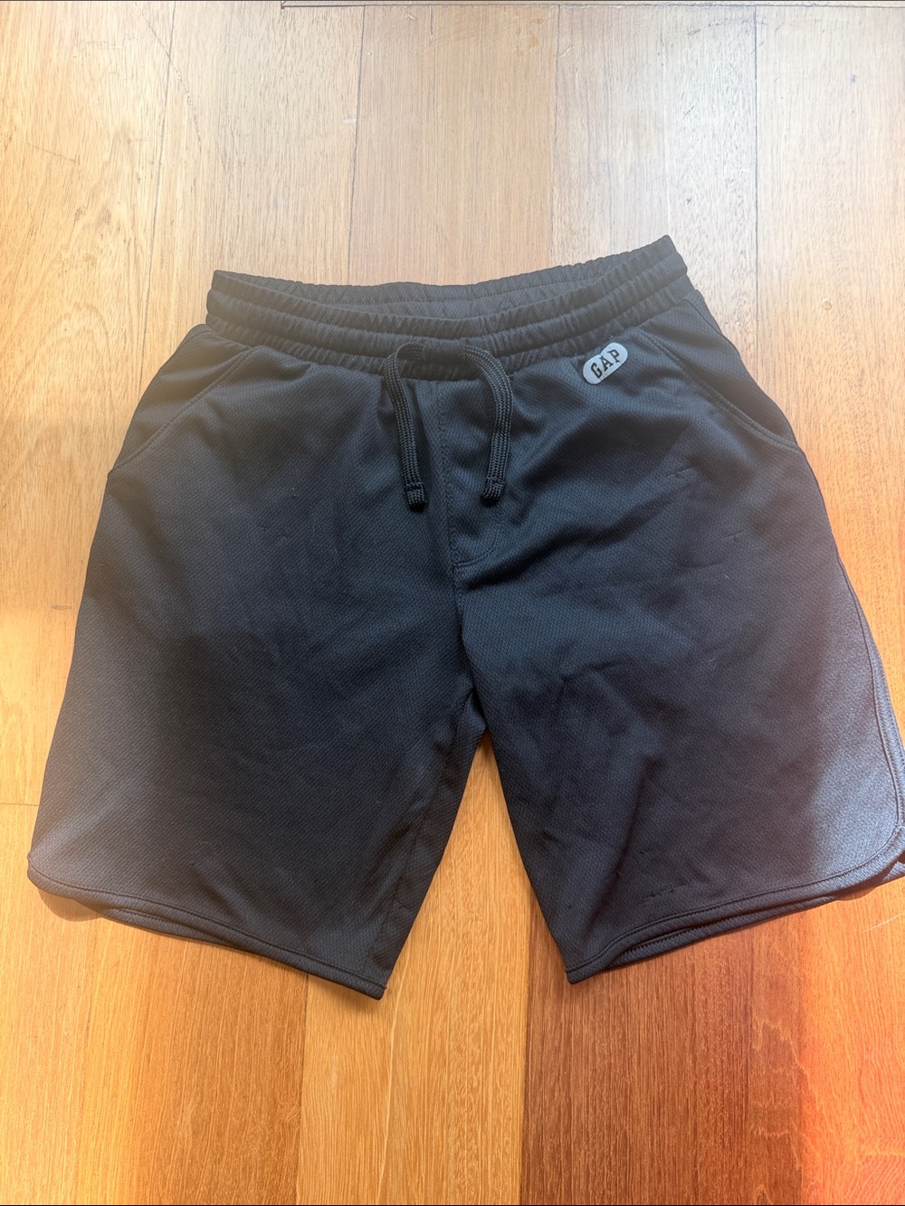 GAP Men’s Black Athletic Mesh Drawstring Shorts